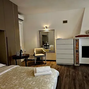  Apartment Heart Of Brera Italy